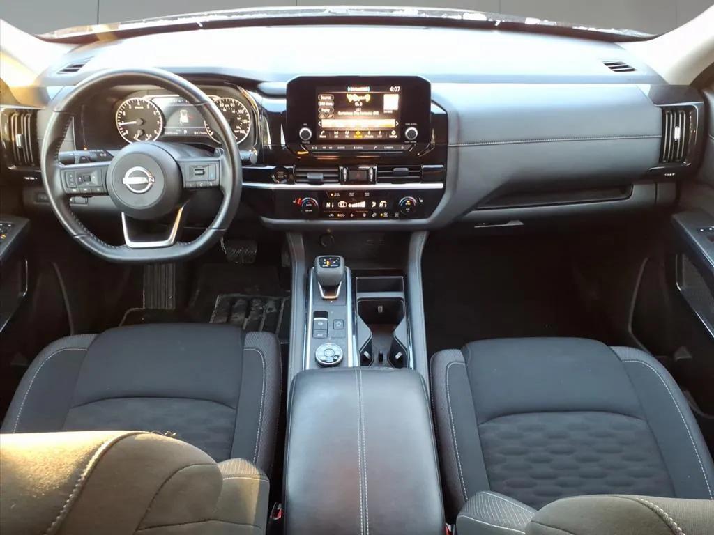 used 2025 Nissan Pathfinder car, priced at $27,995