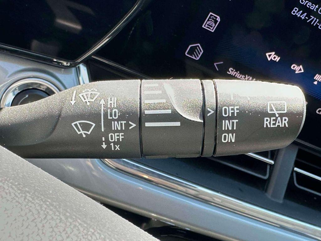 used 2025 Chevrolet Trax car, priced at $17,994