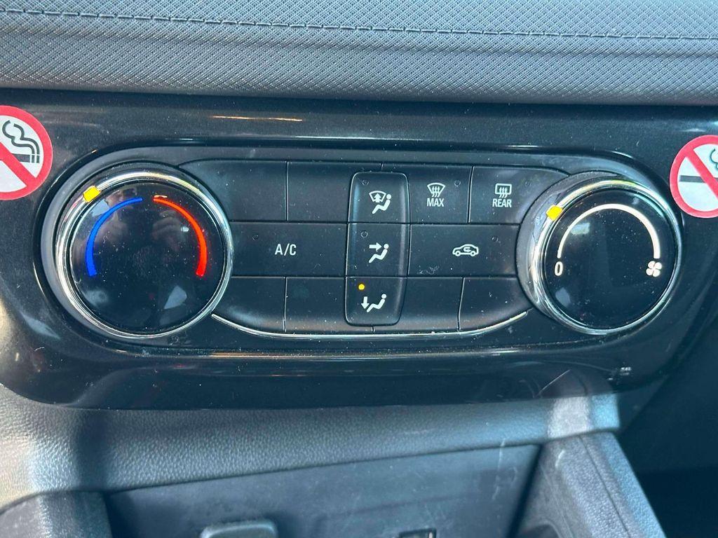 used 2025 Chevrolet TrailBlazer car, priced at $19,994