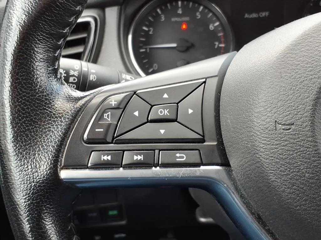 used 2022 Nissan Rogue Sport car, priced at $15,995