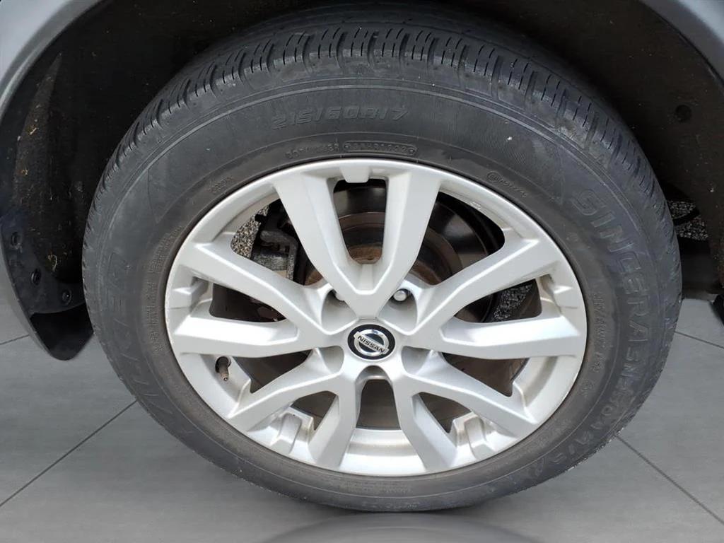 used 2022 Nissan Rogue Sport car, priced at $15,995