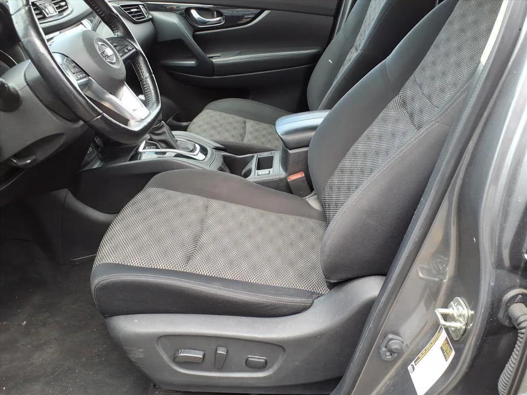 used 2022 Nissan Rogue Sport car, priced at $15,995