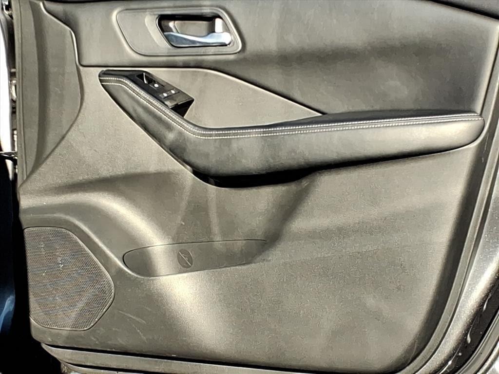 used 2024 Nissan Rogue car, priced at $16,695