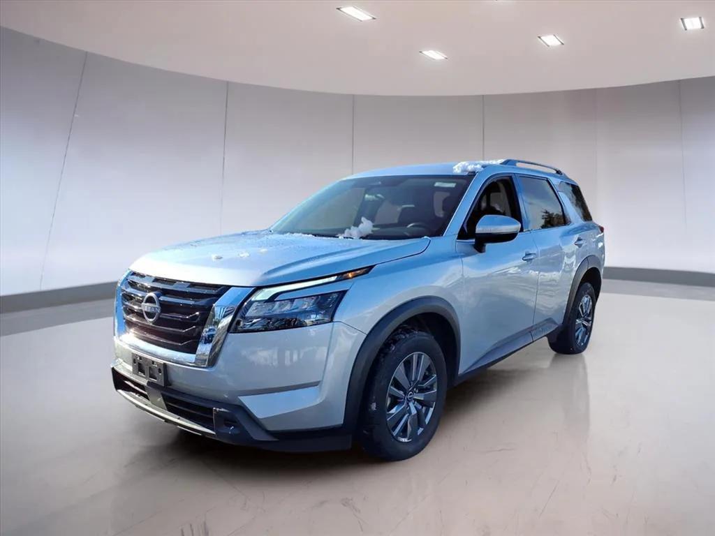 used 2025 Nissan Pathfinder car, priced at $25,995