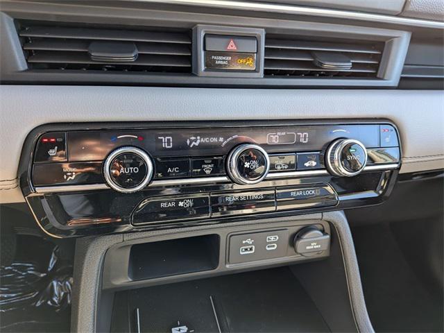 new 2025 Honda Pilot car, priced at $47,550