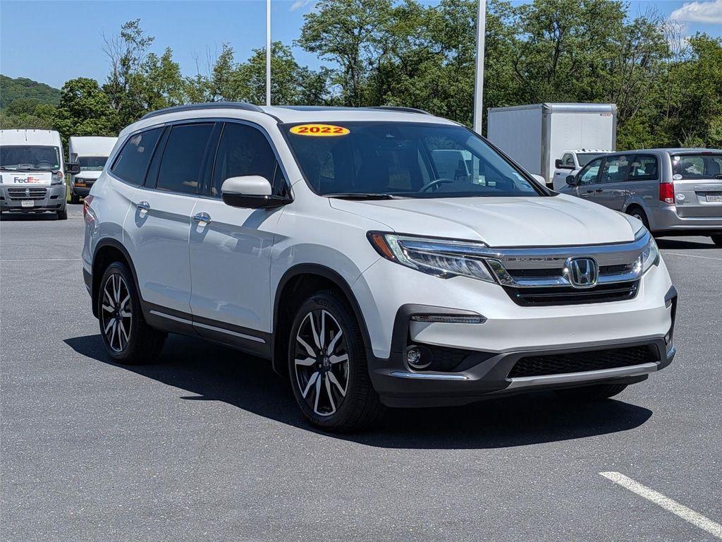 used 2022 Honda Pilot car, priced at $33,298