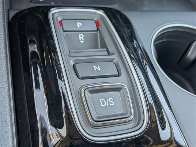 new 2025 Honda Pilot car, priced at $47,550