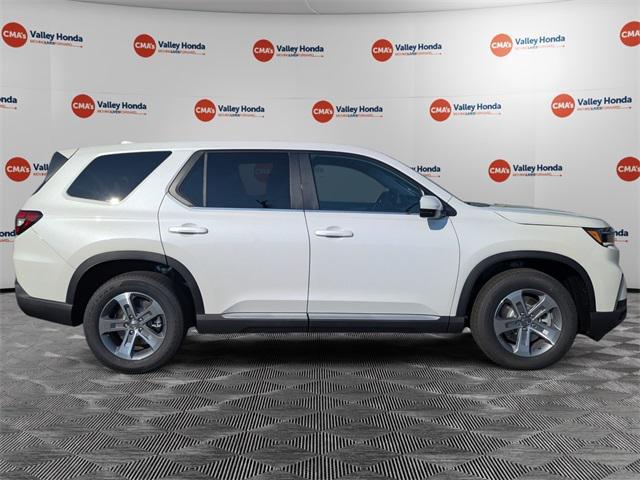 new 2025 Honda Pilot car, priced at $47,550