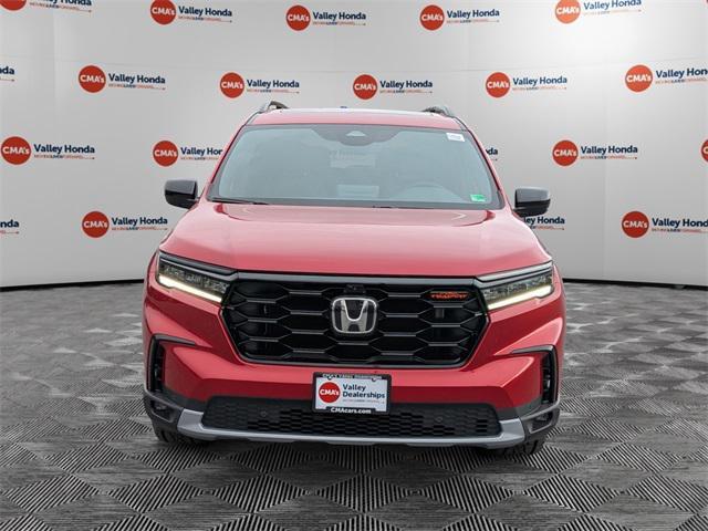 new 2025 Honda Pilot car, priced at $51,350