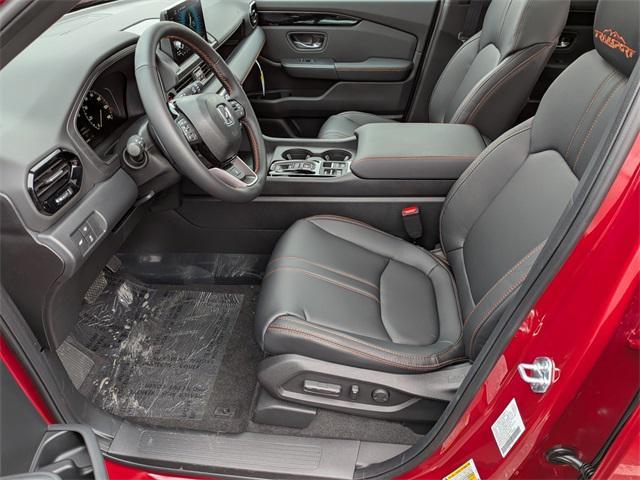 new 2025 Honda Pilot car, priced at $51,350