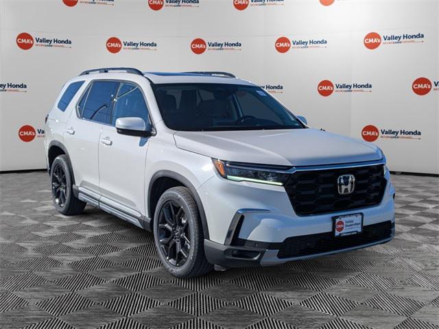 new 2025 Honda Pilot car, priced at $53,750