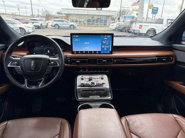used 2023 Lincoln Nautilus car, priced at $35,999