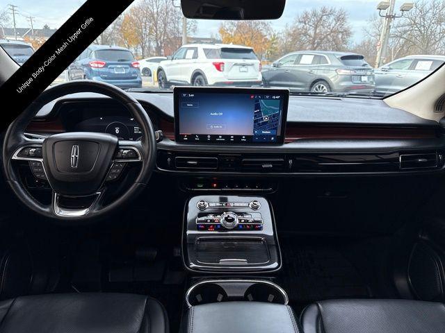 used 2023 Lincoln Nautilus car, priced at $35,999
