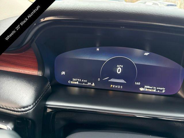 used 2023 Lincoln Nautilus car, priced at $35,999