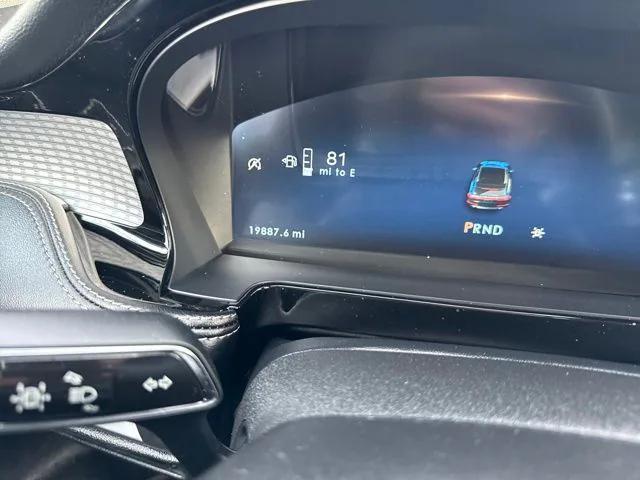 used 2023 Lincoln Corsair car, priced at $28,104