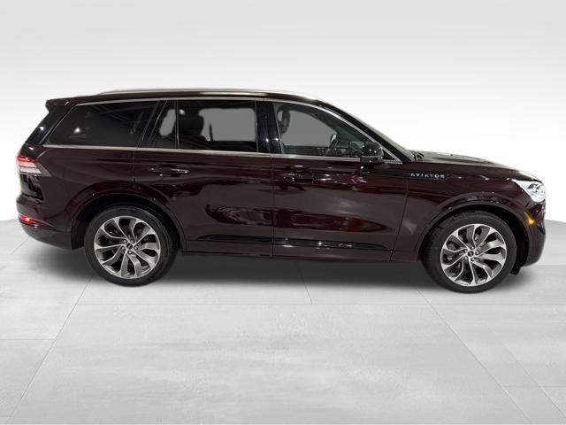 used 2023 Lincoln Aviator car, priced at $45,607