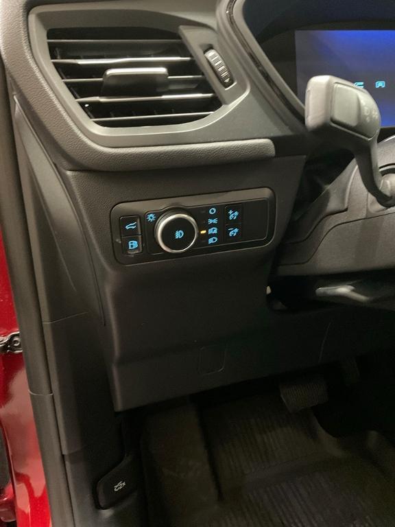 used 2025 Ford Escape car, priced at $25,990