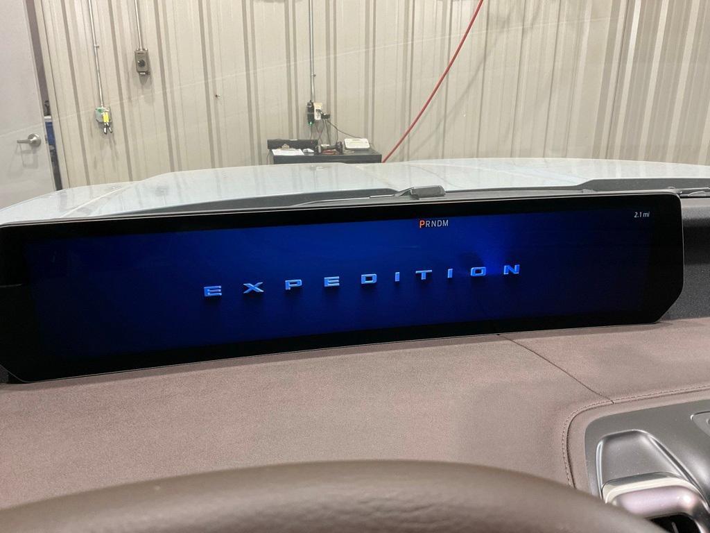 new 2025 Ford Expedition Max car, priced at $85,985