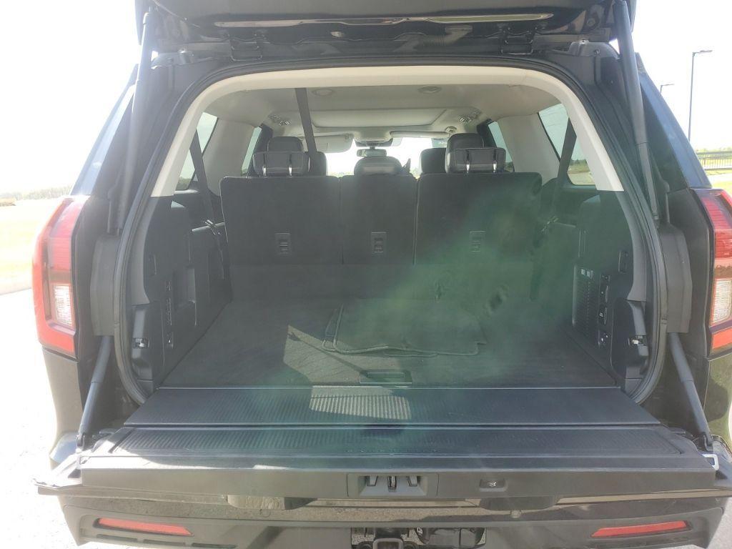 used 2025 Ford Expedition Max car, priced at $58,920