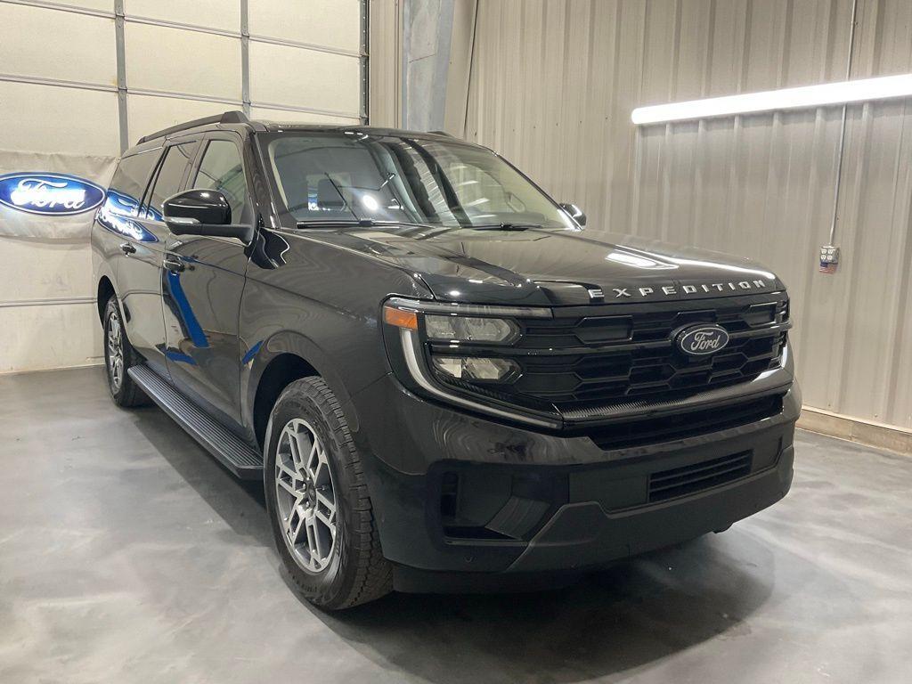 used 2025 Ford Expedition Max car, priced at $58,965