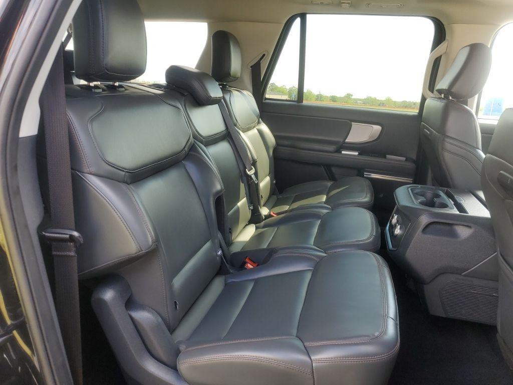 used 2025 Ford Expedition Max car, priced at $58,920