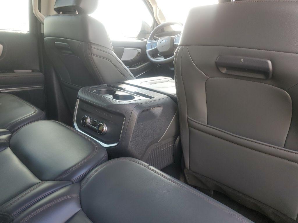 used 2025 Ford Expedition Max car, priced at $58,920