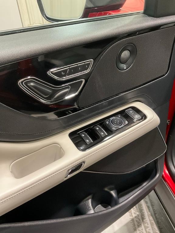 used 2025 Lincoln Aviator car, priced at $55,280