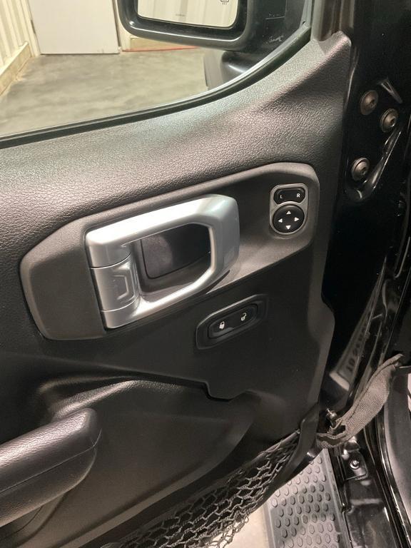 used 2021 Jeep Wrangler Unlimited car, priced at $23,350