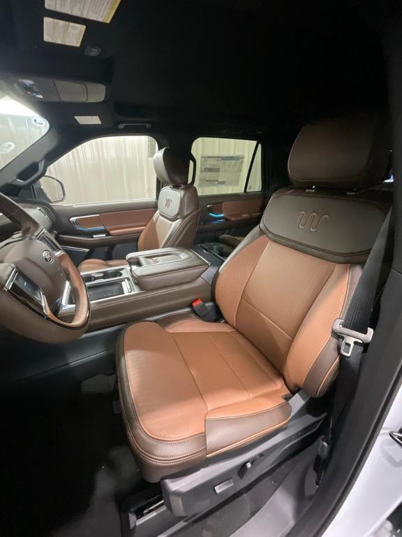 new 2025 Ford Expedition car, priced at $79,998