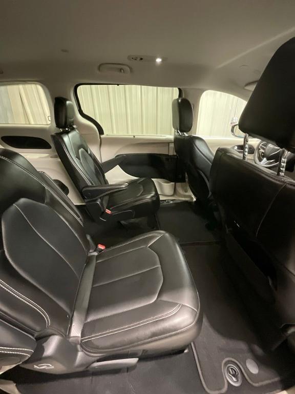 used 2024 Chrysler Pacifica car, priced at $28,455