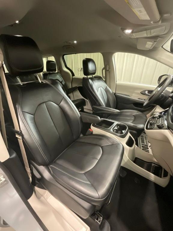 used 2024 Chrysler Pacifica car, priced at $28,455
