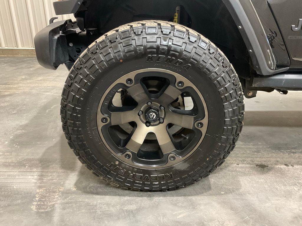 used 2024 Jeep Gladiator car, priced at $34,990