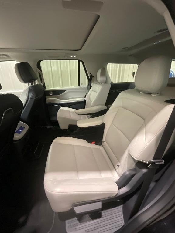 used 2025 Lincoln Navigator car, priced at $88,490