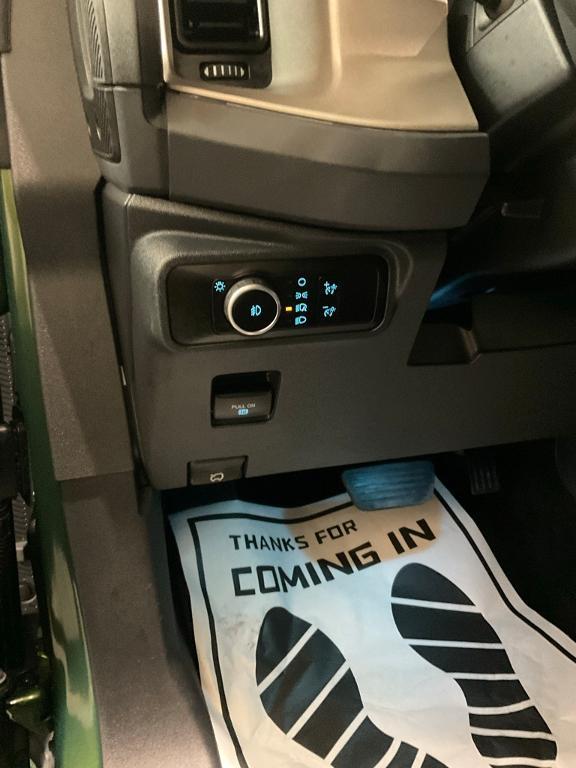 used 2025 Ford Bronco car, priced at $41,990