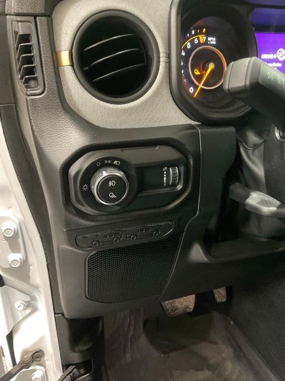 used 2024 Jeep Gladiator car, priced at $33,490