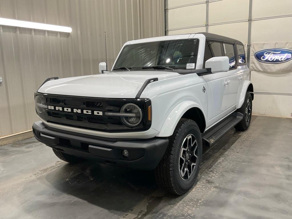 new 2025 Ford Bronco car, priced at $46,093