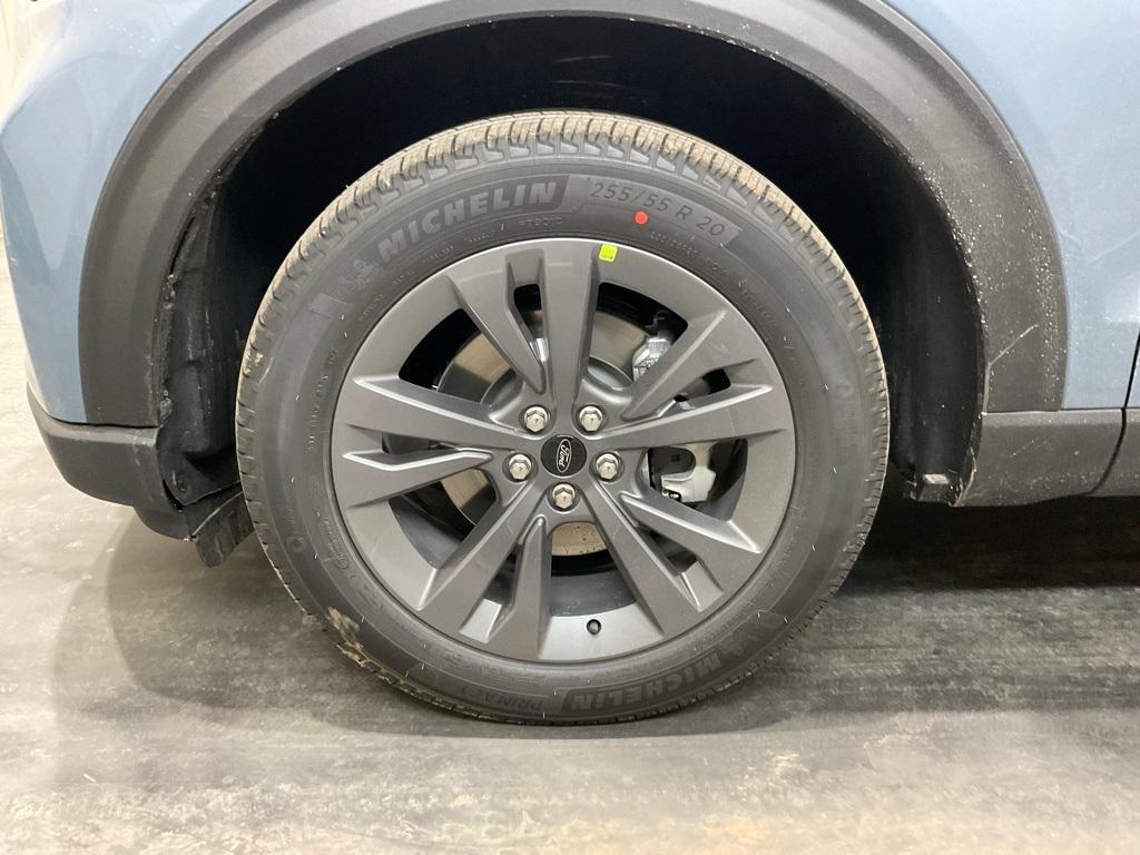 new 2026 Ford Explorer car, priced at $48,212
