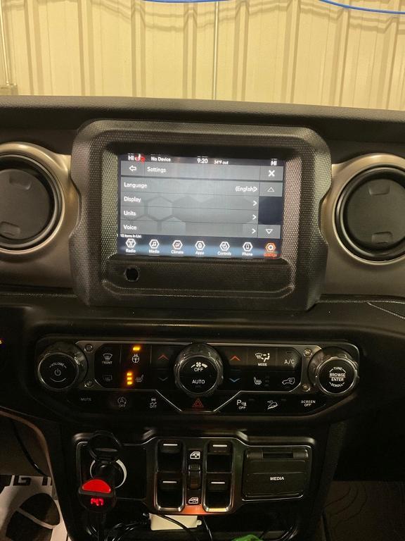 used 2020 Jeep Wrangler Unlimited car, priced at $25,470