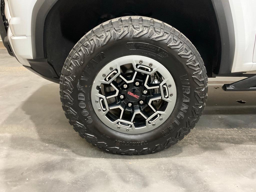 used 2023 GMC Canyon car, priced at $45,990