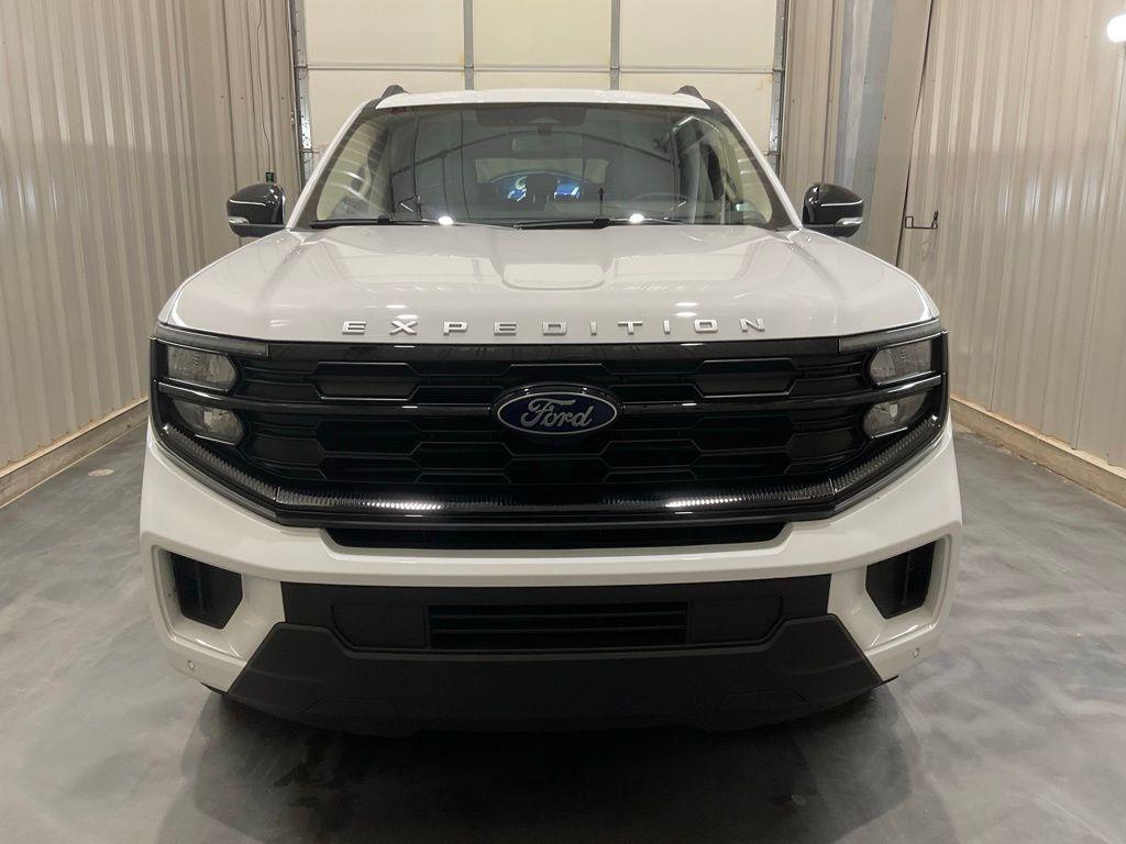 used 2025 Ford Expedition Max car, priced at $57,660