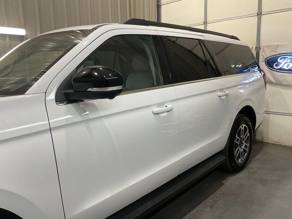 used 2025 Ford Expedition Max car, priced at $57,660