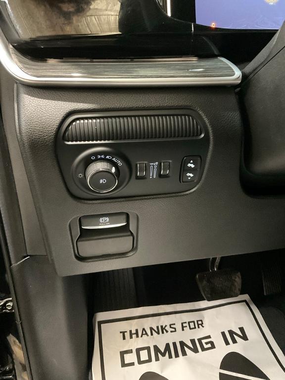 used 2022 Jeep Wagoneer car, priced at $35,940