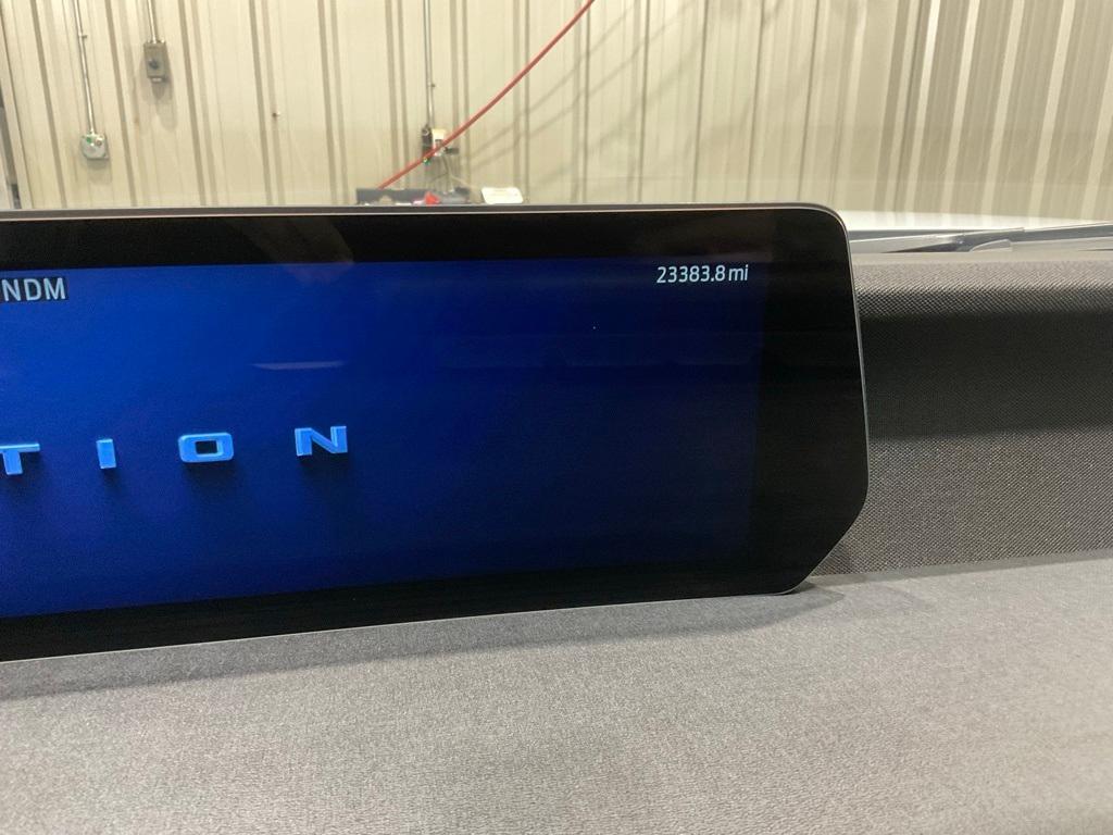 used 2025 Ford Expedition car, priced at $57,710