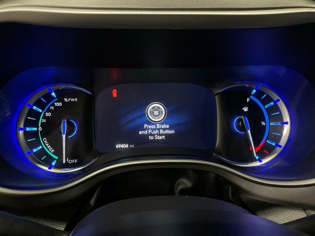 used 2021 Chrysler Pacifica Hybrid car, priced at $20,490