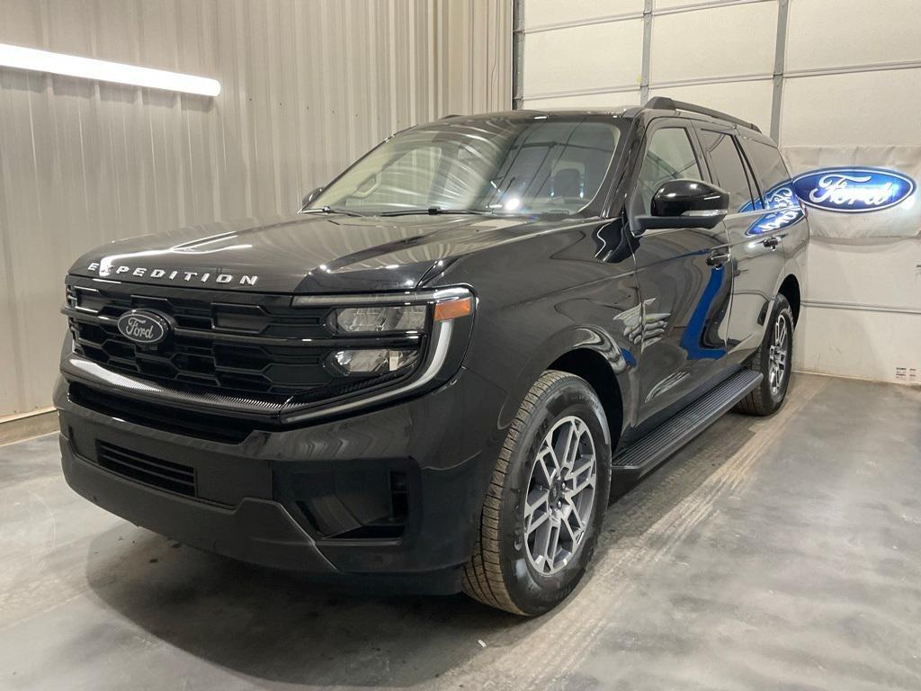 used 2025 Ford Expedition car, priced at $52,990