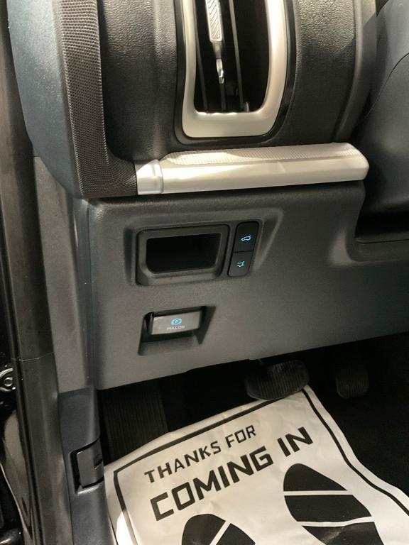 used 2025 Ford Expedition car, priced at $52,990