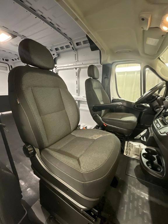 used 2023 Ram ProMaster 2500 car, priced at $32,165