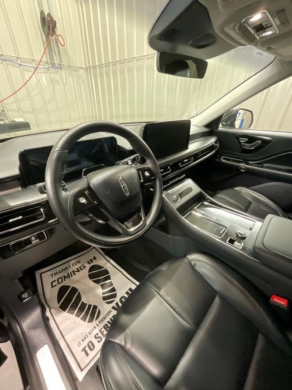 used 2025 Lincoln Aviator car, priced at $47,490