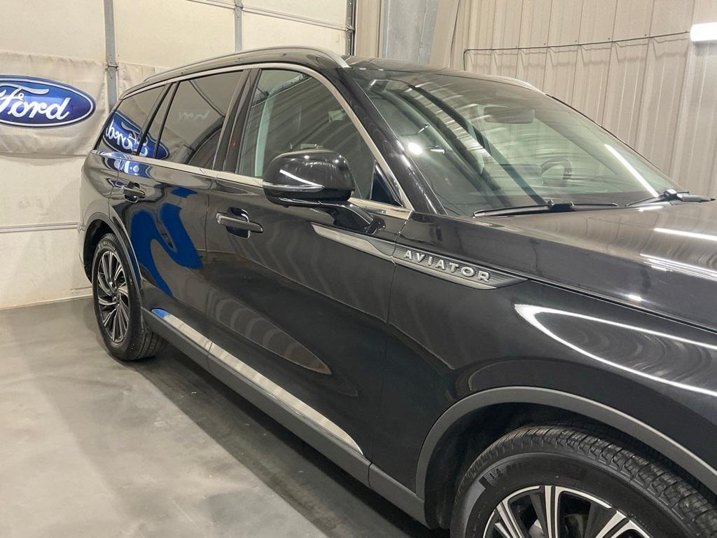 used 2025 Lincoln Aviator car, priced at $47,490