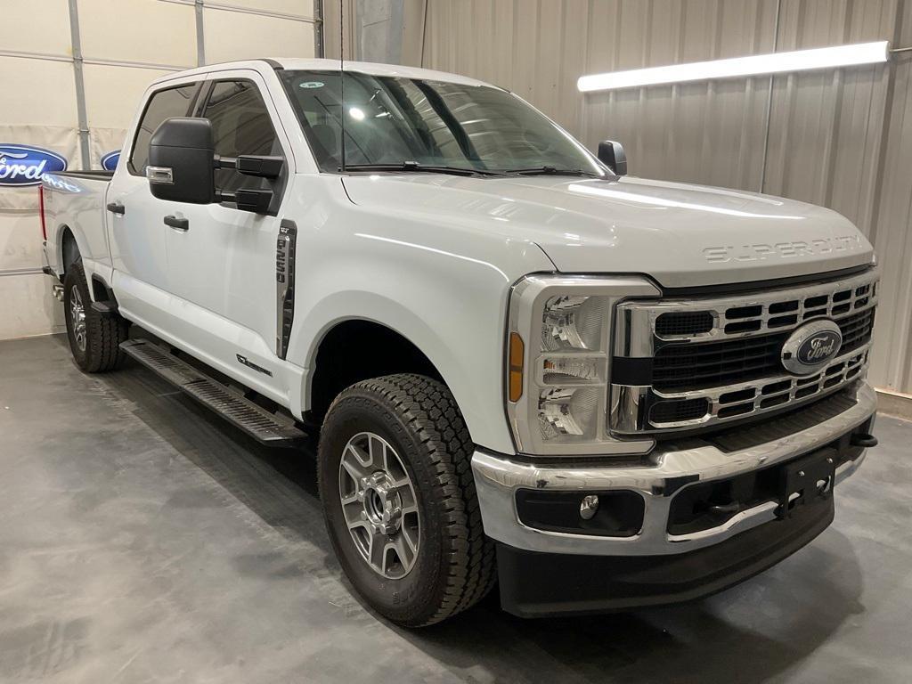 new 2025 Ford F-250 car, priced at $63,125